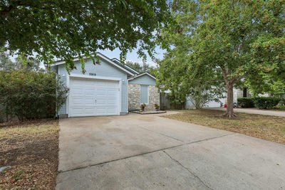 5919 Kevin Kelly Pl — photo 2