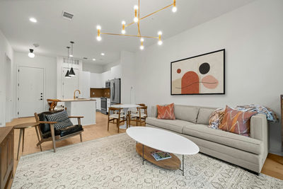 800 Embassy Dr #124 — photo 3