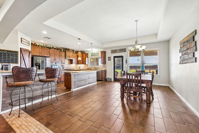 106 Eland Ave — photo 3