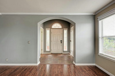903 Estate Dr — photo 3