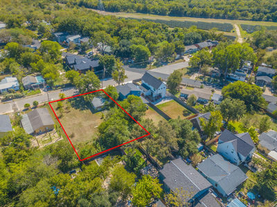 1006 Lott Ave — photo 4
