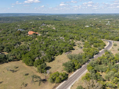1001 Bluff View Rd — photo 2