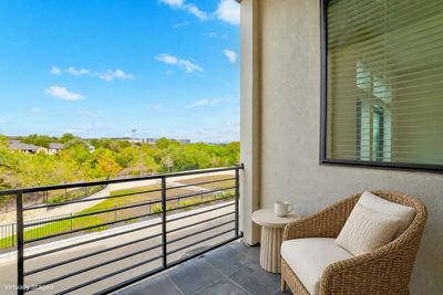 2050 Lohmans Spur Rd #102 — photo 5