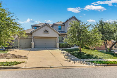 2112 Peoria Dr — photo 2