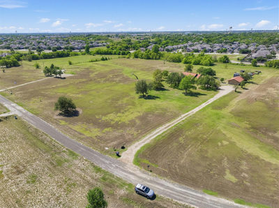 21208 Greenridge Dr — photo 4