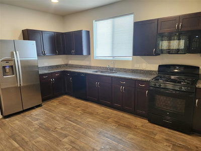 110 Huckleberry Ln — photo 3