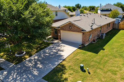 18536 Blue Pond Dr — photo 3