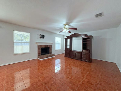 2205 Kaiser Dr — photo 4