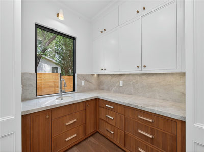 5 Scott Crescent — photo 5