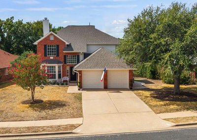 8305 Hillrock Dr — photo 2