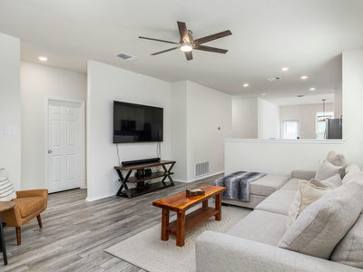 428 Stone Water Ln — photo 3