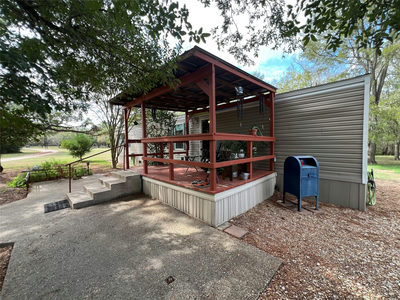 361 Laura Ln — photo 4