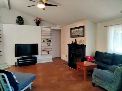6413 JENNINGS Dr — photo 4