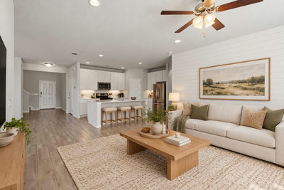 701 Hays Hill Dr — photo 2