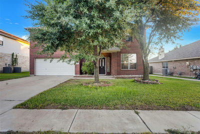 917 Abbeyglen Castle Dr — photo 2