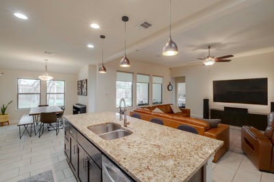 823 Lone Star Dr — photo 4