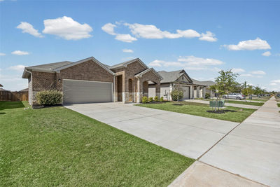 103 Krause Springs Dr — photo 2