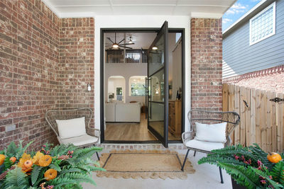 3305 Tavistock Dr — photo 2