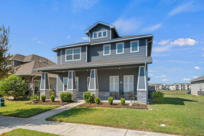 311 Charter Oak Dr — photo 2
