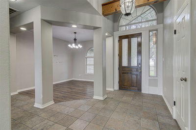 5006 Thunderbird St — photo 3