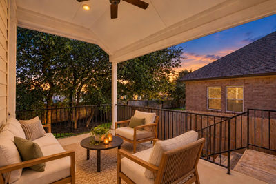 621 PINNACLE VIEW Dr — photo 2