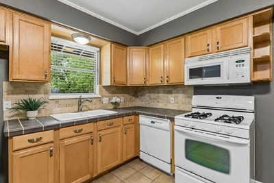 6902 Notre Dame Dr — photo 4