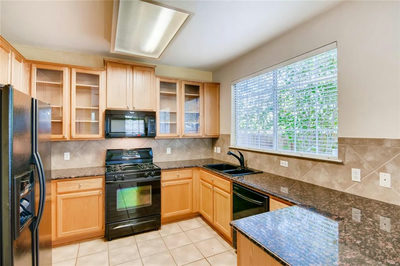 8518 Cahill Dr #34 — photo 4