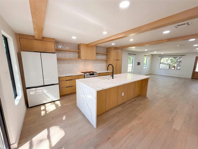 503 S Park Dr — photo 2