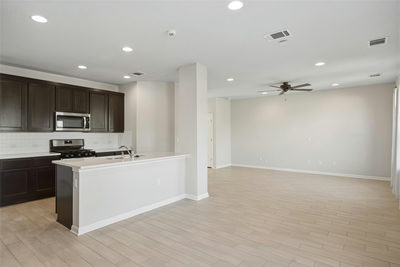 12512 Zenyatta Dr — photo 4