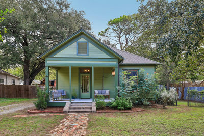 802 Short St — photo 2