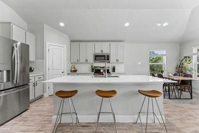 21607 Oregon Ln — photo 3