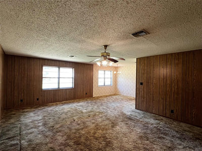405 E Roitsch Ln — photo 4