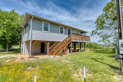 2433 County Road 102 — photo 2