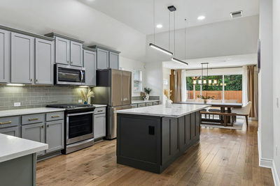 7705 Barbary Ct — photo 3