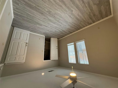 2529 Rio Grande St #81 — photo 5