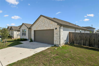 104 Greenspire Downs Dr — photo 3