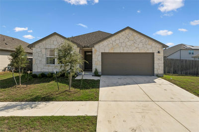 104 Greenspire Downs Dr — photo 2