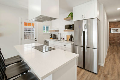 1613 N Cesar Chavez Blvd — photo 5