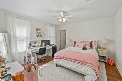 2910 Pearl St — photo 2