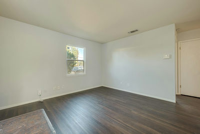 203 Cooper Dr — photo 4