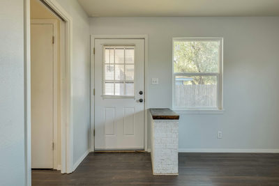 203 Cooper Dr — photo 3