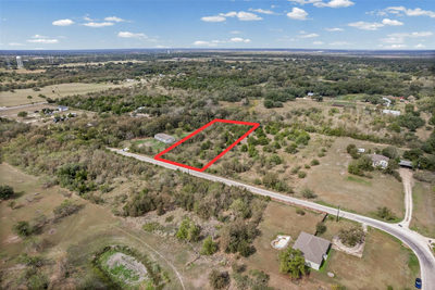 255 Crooked Rd — photo 3