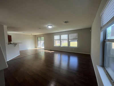 2407 Howry Dr — photo 4