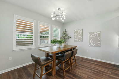 928 Falkland Trce — photo 4