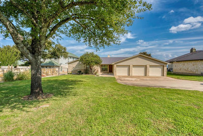 209 Senisa Dr — photo 2
