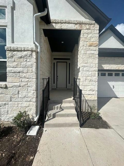 185 Comfort Dr — photo 2