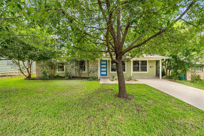 2706 Nottingham Ln — photo 2