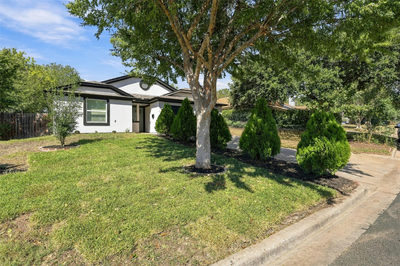 12106 Carnforth Dr — photo 4
