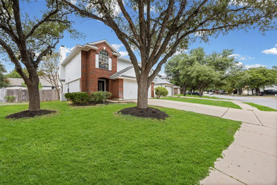 17208 Bushmills Rd — photo 2