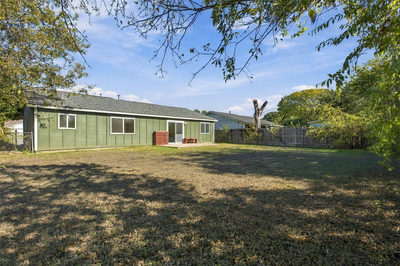 1913 Greenhill Dr — photo 5